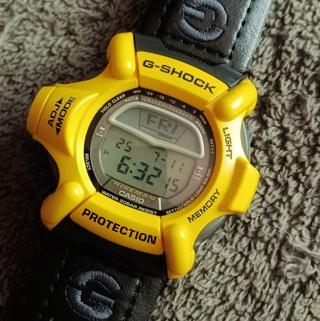 Casio GShock Riseman Dw9100  Unisex